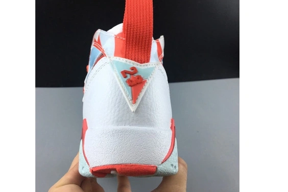 Rep EP RETRO 442960-104 (GS) JORDAN TOPAZ MIST 442960-104 7 AIR 0115